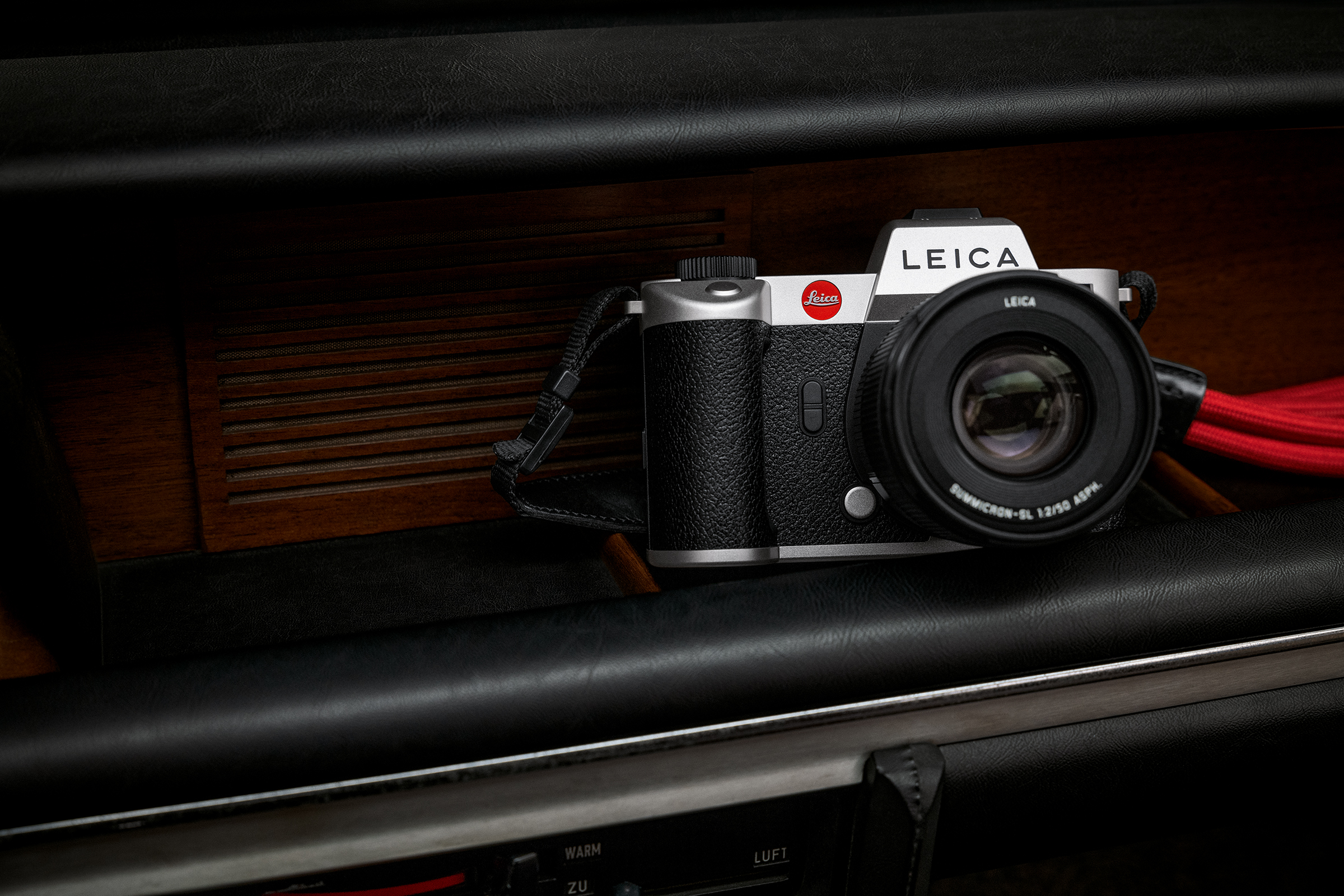 Leica SL2 silver anodized