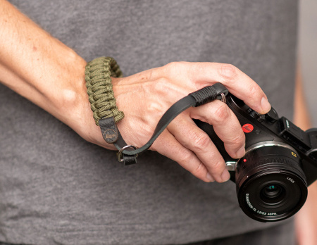 Paracord Handstrap created by COOPH, black/olive img 2