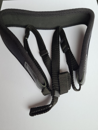 РЕМЕНЬ ДЛЯ БИНОКЛЯ LEICA NEOPRENE 42146 КОНТУРНОЙ ФОРМЫ. img 1