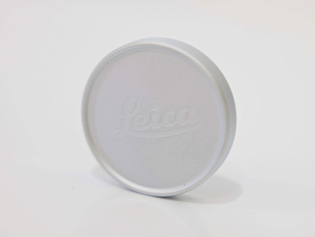 Lens protection cap for the Summilux-M 35mm (Silver) lens from Hermes or Safari Editions img 0