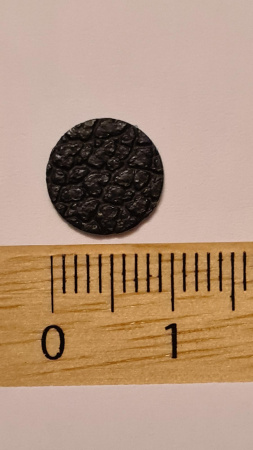 Round leather piece img 0