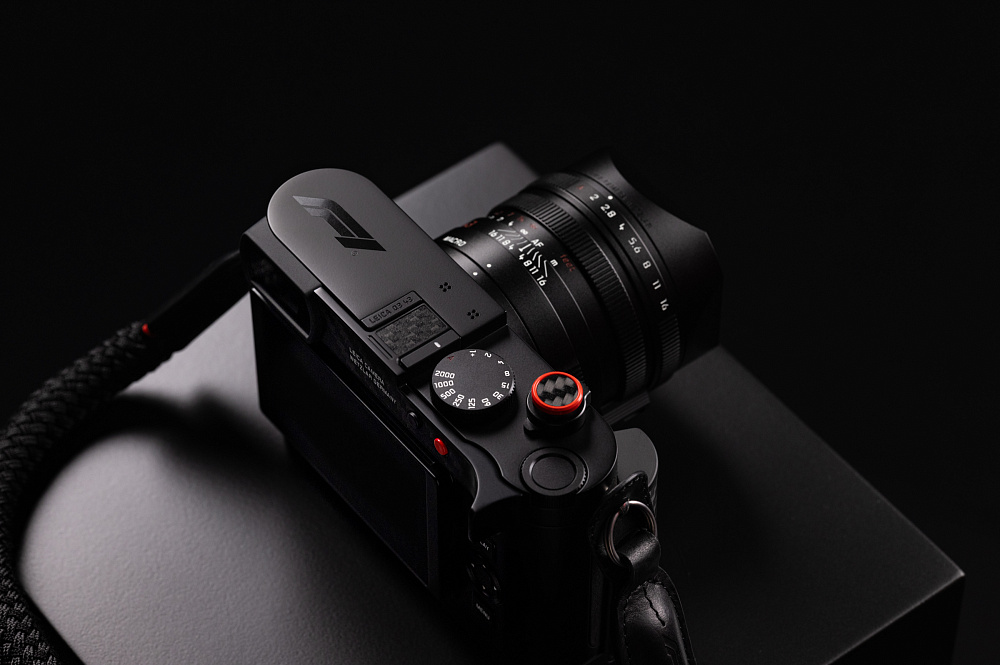Leica Q3 43 Formula 1® Edition