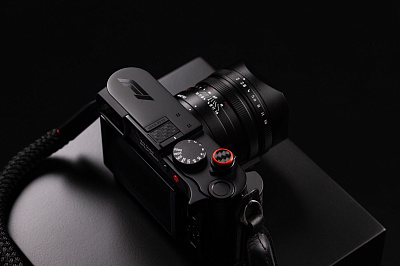 Leica Q3 43 Formula 1® Edition Leica Q3 43 Formula 1® Edition